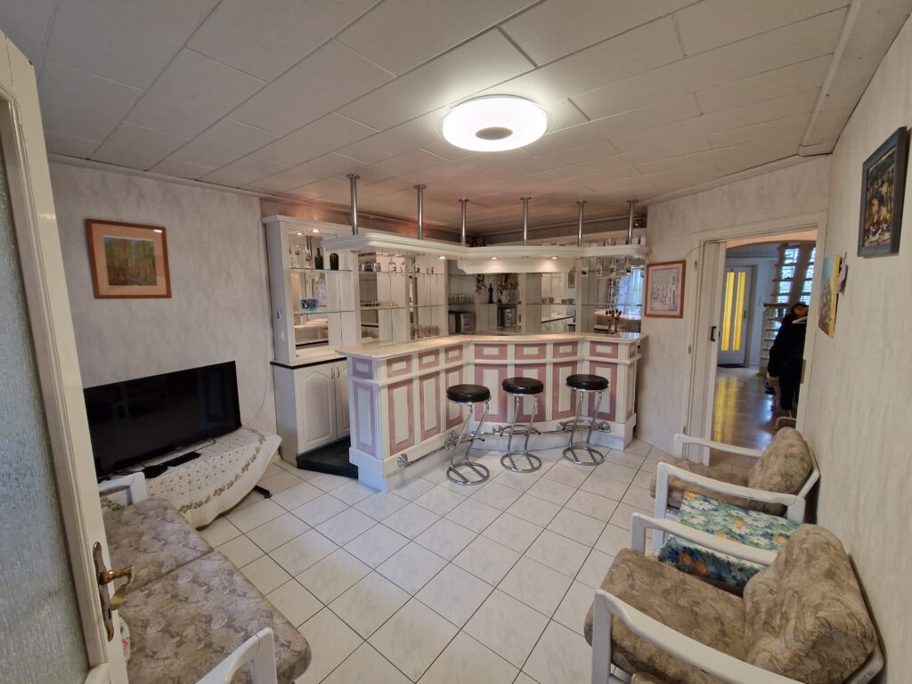 ground floor_living room-2